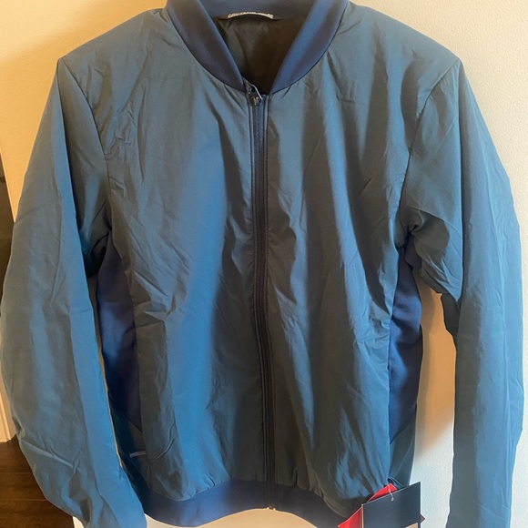 Jacket - Picture 2 of 6